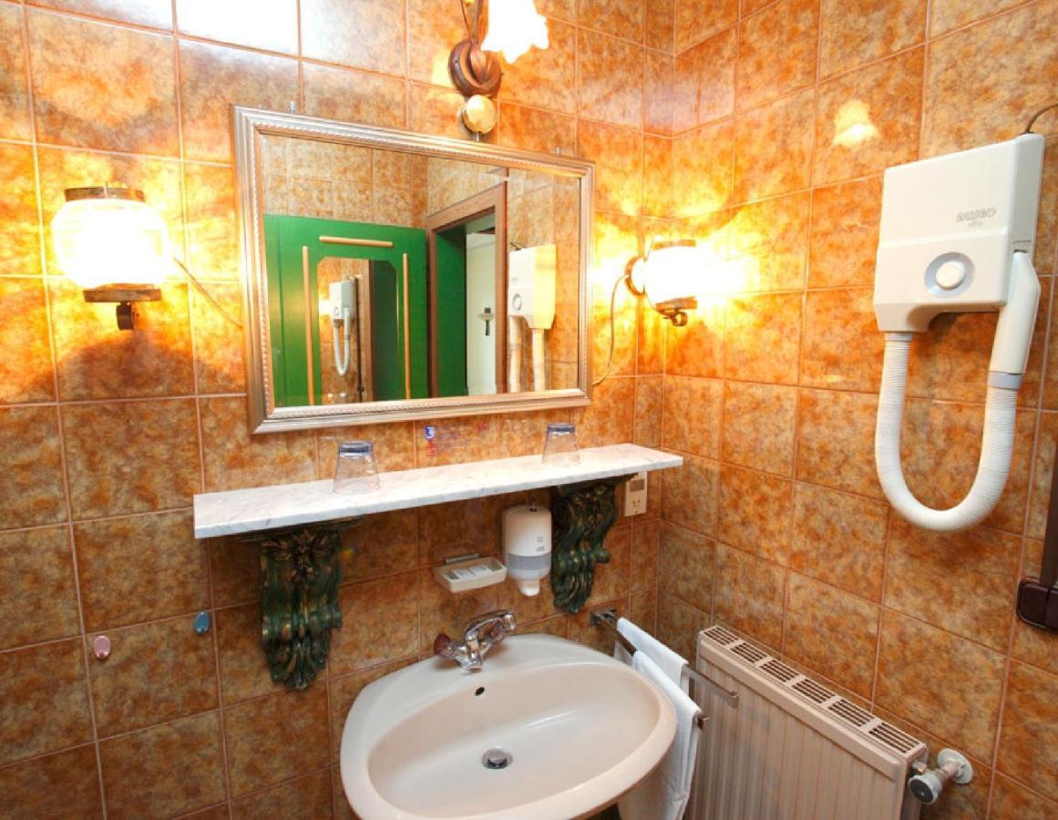 Hotel Boehmerwaldhof Ульрихсберг Номер фото
