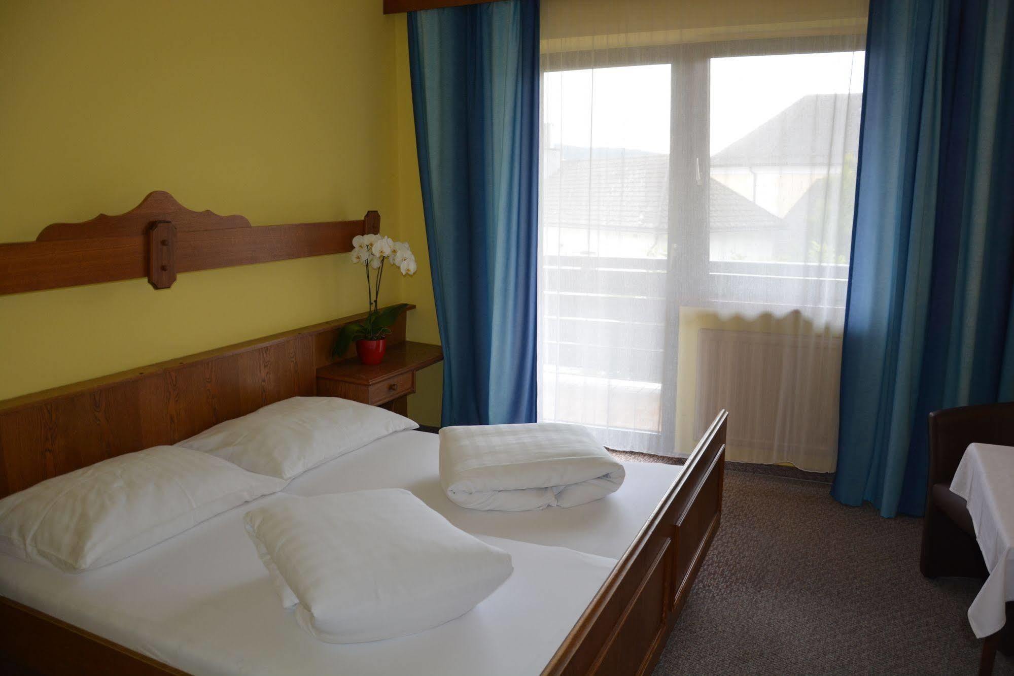 Hotel Boehmerwaldhof Ульрихсберг Экстерьер фото