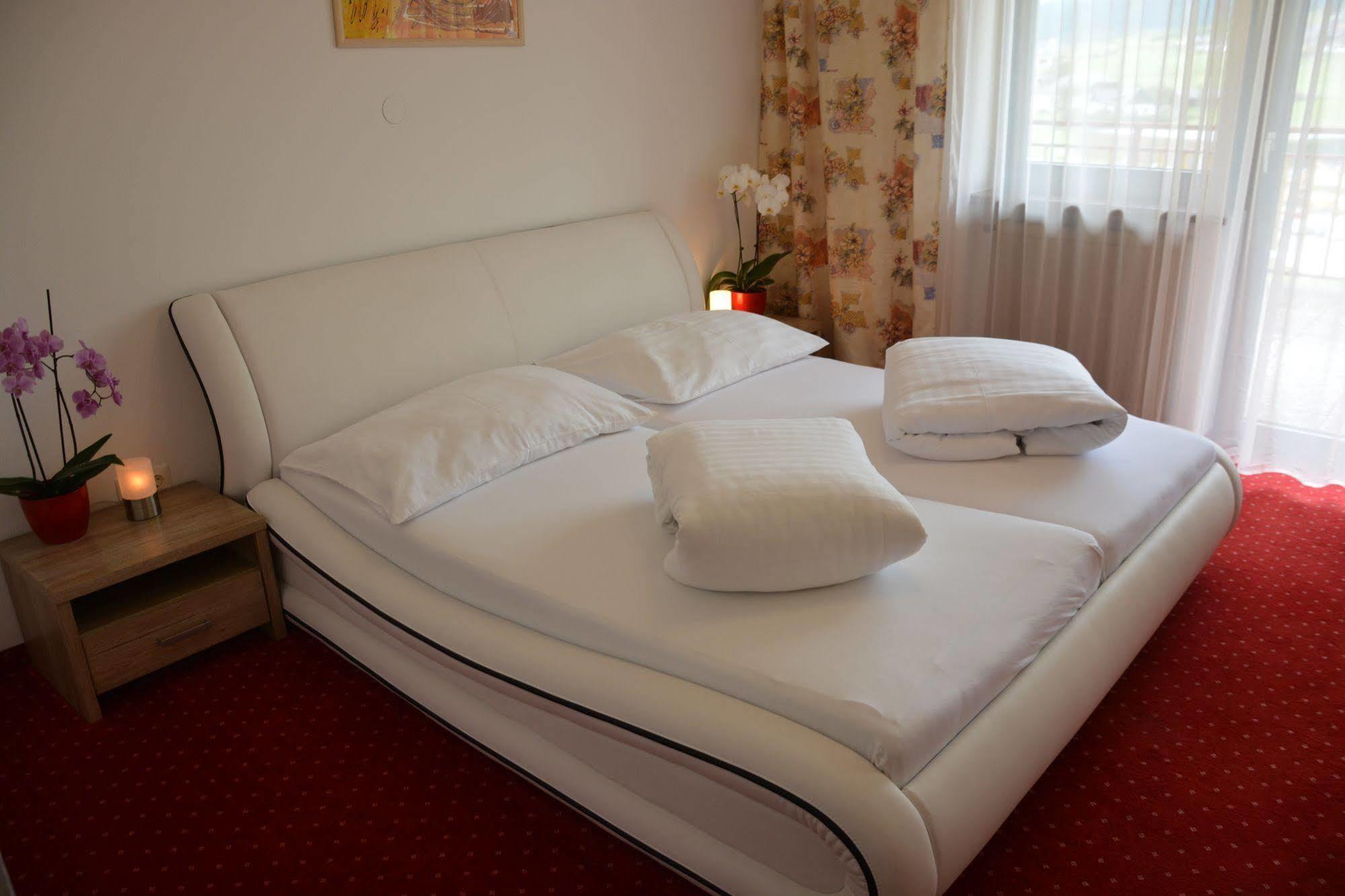 Hotel Boehmerwaldhof Ульрихсберг Экстерьер фото